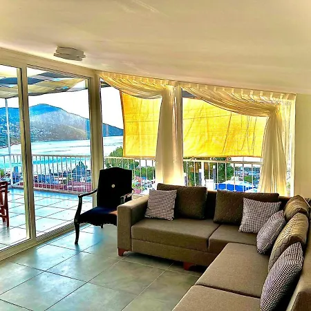 Apartament Modern Flat Near Public Beach With Terrace *
