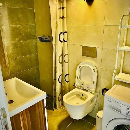 Apartament Modern Flat Near Public Beach With Terrace *