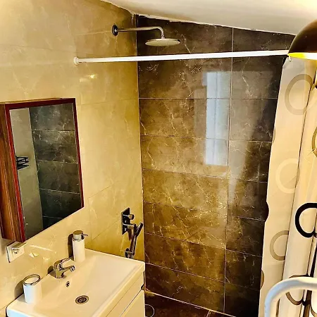 Modern Flat Near Public Beach With Terrace Apartament *