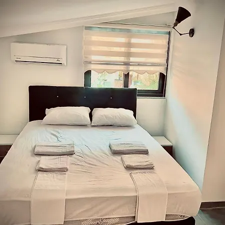 Apartamento Modern Flat Near Public Beach With Terrace *